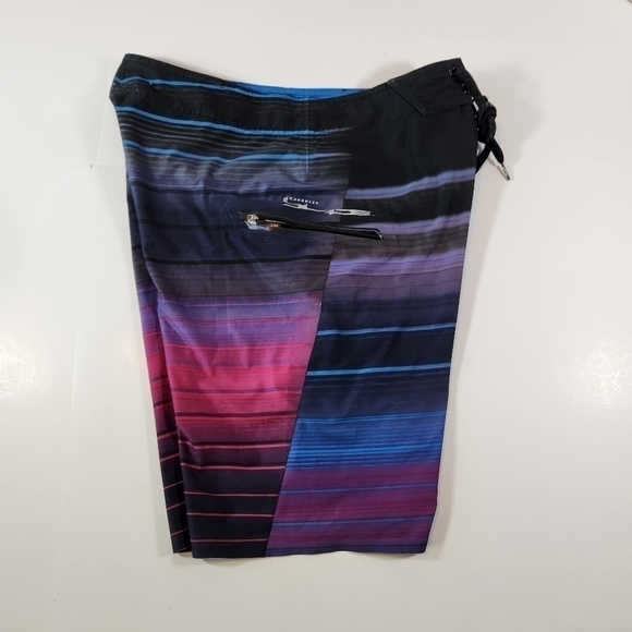 OAKLEY Blade 30 Stretch Ripstop Hydrofuse Board Shorts Swim Trunks Black Purple - Picture 7 of 11